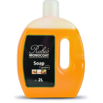 DETERGENT RMC SOAP UNIVERSAL ZA ULJENE POVRŠINE 2 L