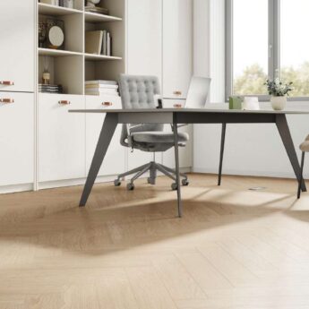 LAMINAT K843 HRAST DARCY NATURAL 8+1/33 AC6 4V P+